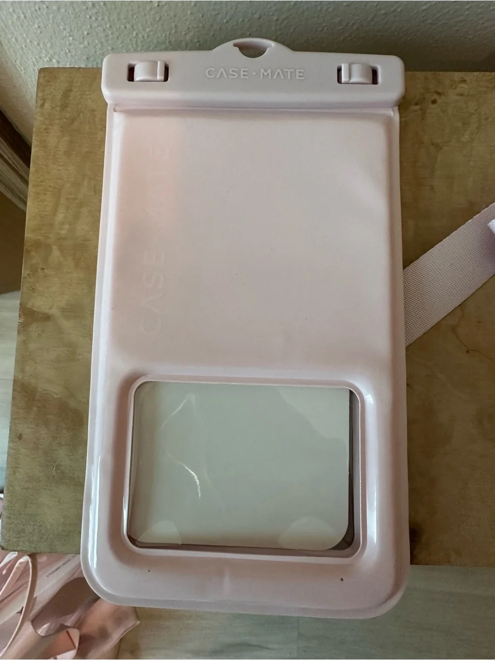 case-mate Waterproof Floating Phone Pouch -Ballet Pink. NEW